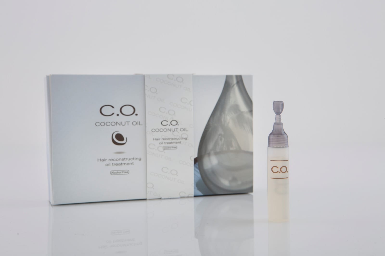 10 אמפולות שמן קוקוס .C.O לשיער 15 מ"ל כל אחת 4 10 אמפולות שמן קוקוס .C.O לשיער 15 מ"ל כל אחת – תמונה 4